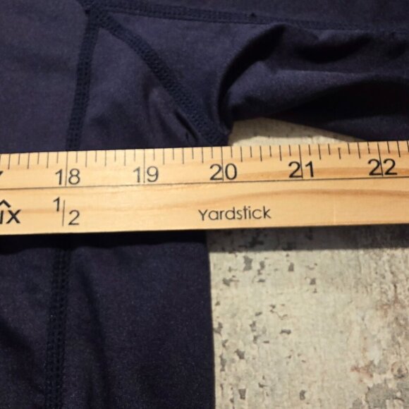 Simply Southern Woman's Lightweight Zippered Jacket With Thumb Holes Sz Medium - Picture 6 of 7